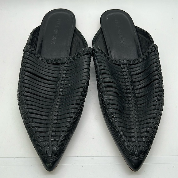 Ulla Johnson Black Leather Pointed Toe Mules Slides Shoes **Sz 40/US 10** 🌺🌺 - Picture 2 of 7